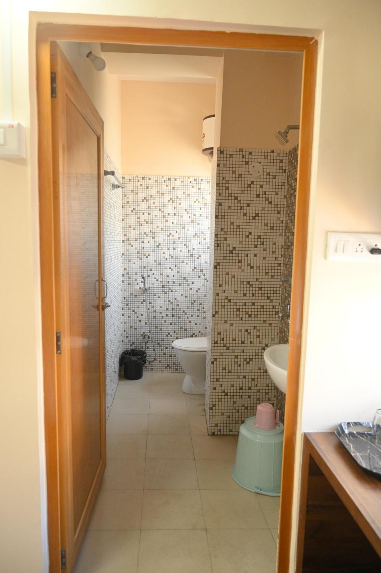 Sunflower Guest House Guwahati Zewnętrze zdjęcie