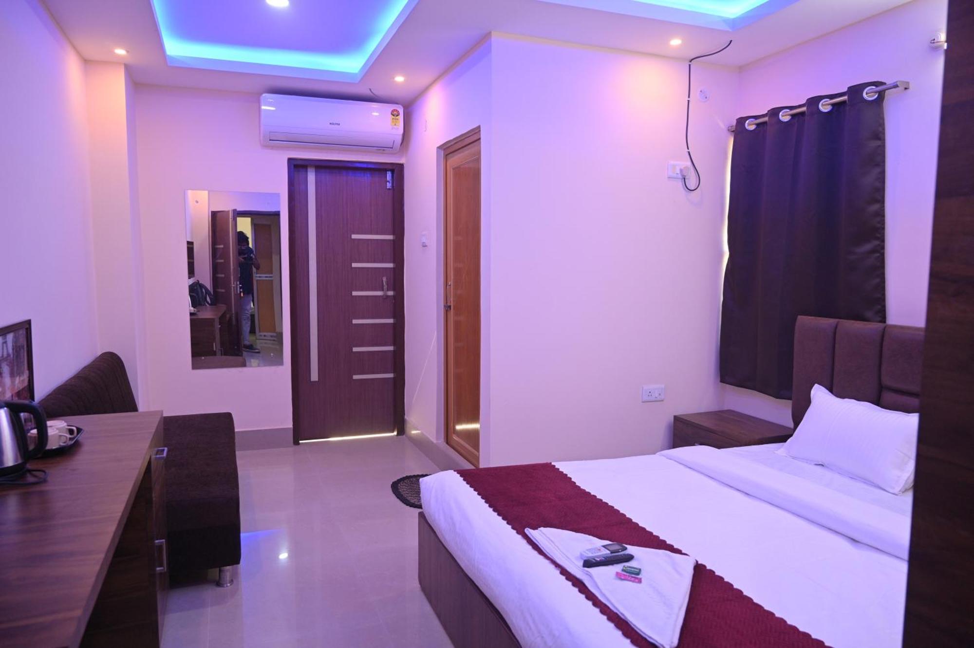 Sunflower Guest House Guwahati Zewnętrze zdjęcie